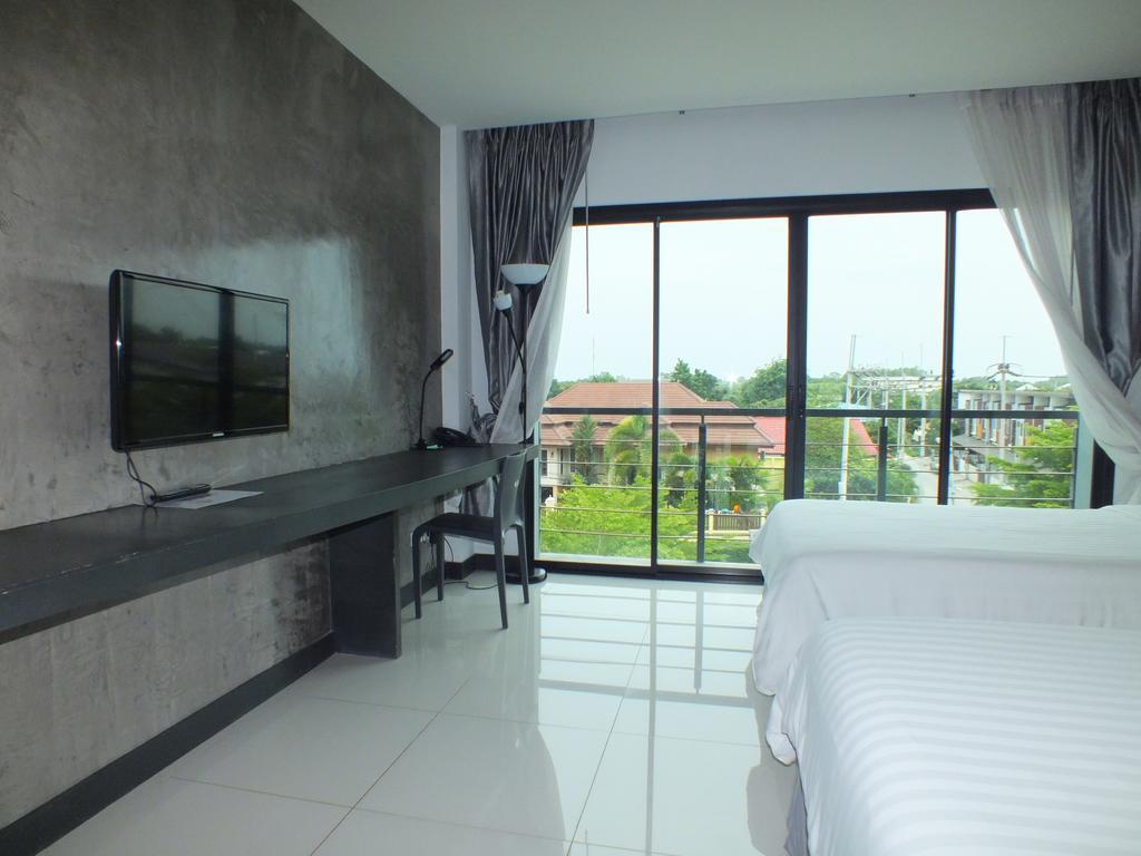 Hub De Leaf @ Rayong Hotel Exterior photo
